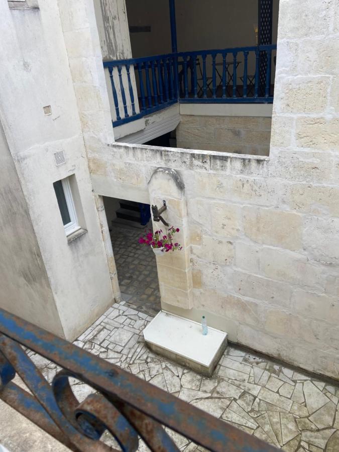 Le Chanzy Proche Des Thermes Et De La Gare โรชฟอร์ ภายนอก รูปภาพ